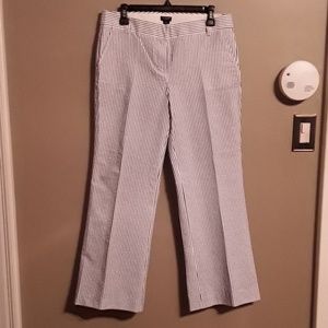 J Crew city fit size 8 seer-sucker pants